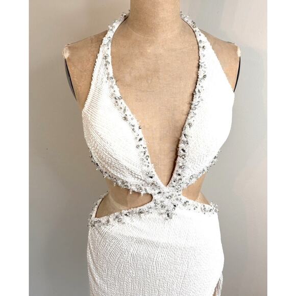 Ashley Lauren White Beaded Cutout Gown Size 4 Plunge Halter Slit Prom Pa - Picture 3 of 10